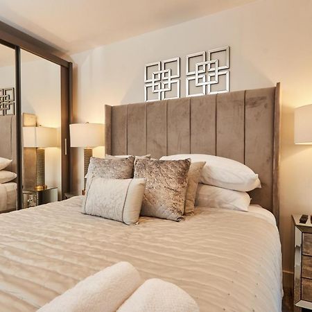 Deluxe River Canal View & Free Secure Parking! Λιντς Εξωτερικό φωτογραφία