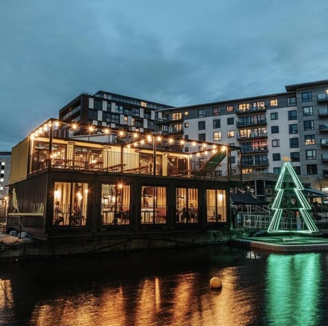 Deluxe River Canal View & Free Secure Parking! Λιντς Εξωτερικό φωτογραφία