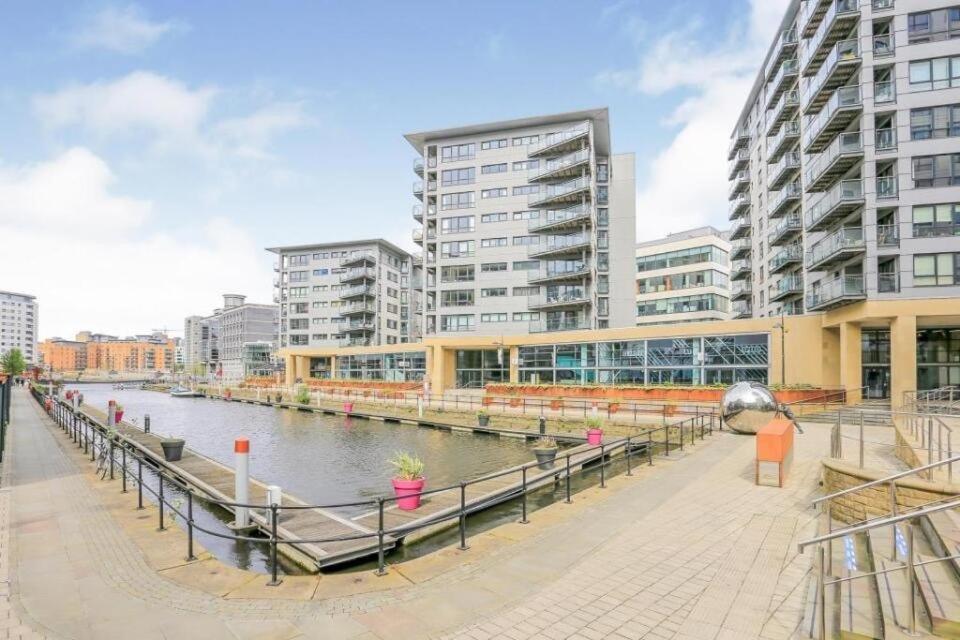 Deluxe River Canal View & Free Secure Parking! Λιντς Εξωτερικό φωτογραφία